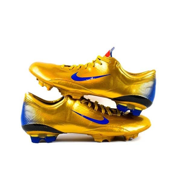 Giày Nike Mercurial Vapor III World Cup 2006 của Ý, kỷ niệm chiến thắng World Cup