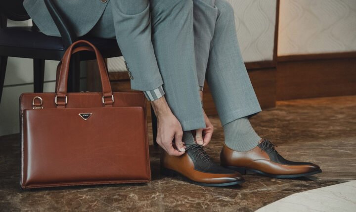 Giày Oxford đen lịch lãm