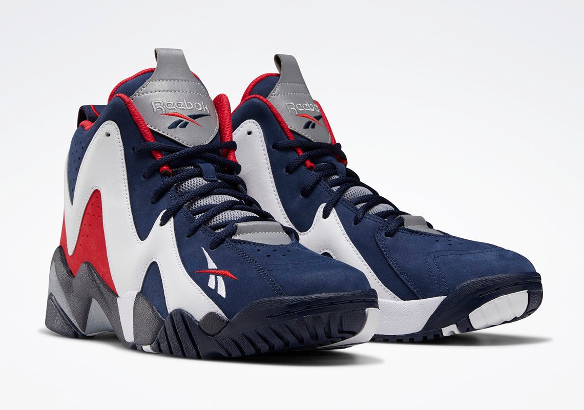 Giày Reebok Kamikaze 2 với thiết kế zig-zag đặc trưng, một sản phẩm giày thể thao Reebok chính hãng dành cho bóng rổ.