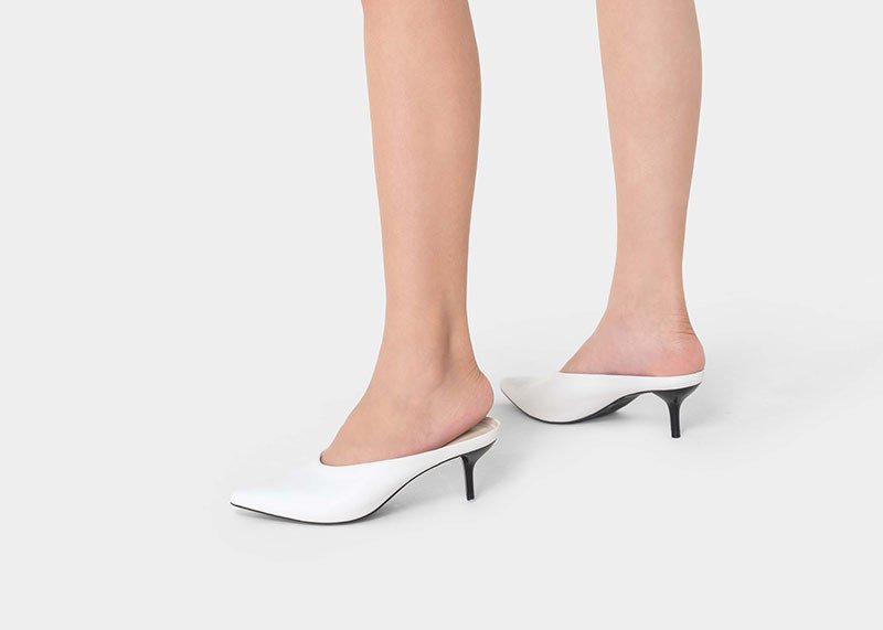 Giày slingback nữ màu hồng nhẹ nhàng với quai gót mảnh
