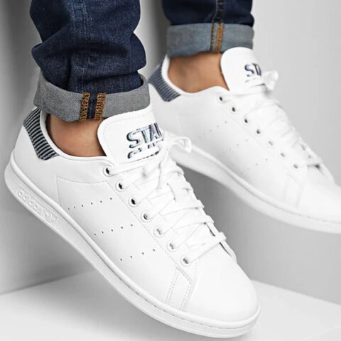 Giày sneaker thời trang với thiết kế năng động và sự thoải mái tối ưu