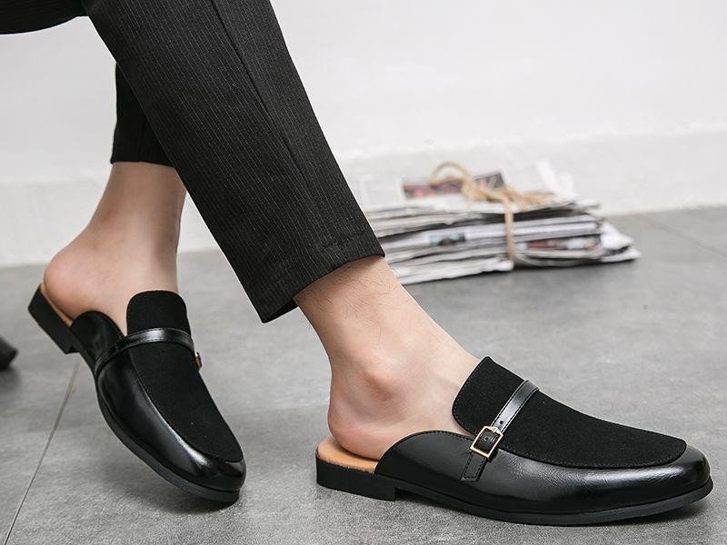 Giày sục nam phủ nhung mềm mại và đầy quý phái.