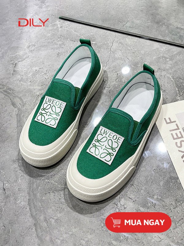 Giày sục slip-on màu xanh nổi bật