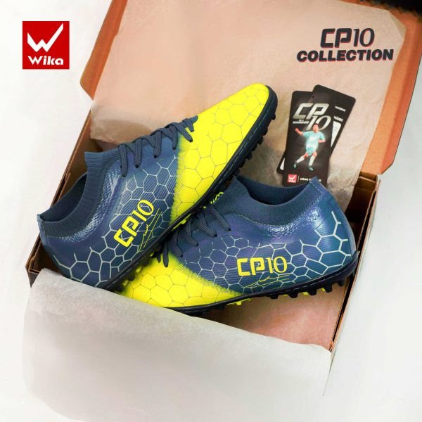 Giày thể thao bóng đá Wika CP10 Công Phượng navy chuối, thể hiện phong cách độc đáo của cầu thủ