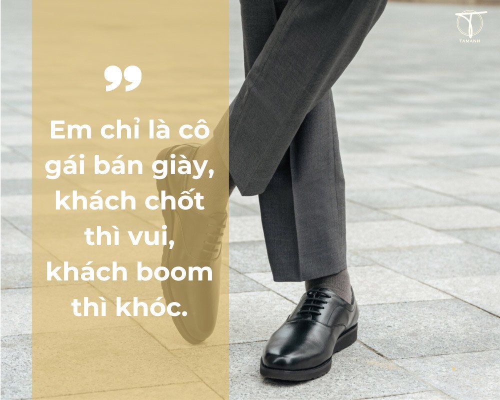 Giày thể thao cặp đôi lãng mạn, phản ánh phong cách tình yêu BL