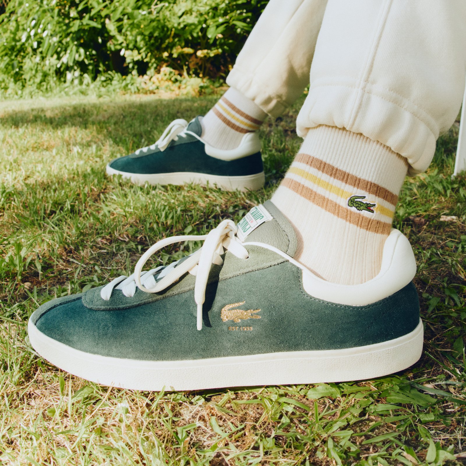 Giày thể thao da lộn Lacoste Men's Baseshot màu xanh