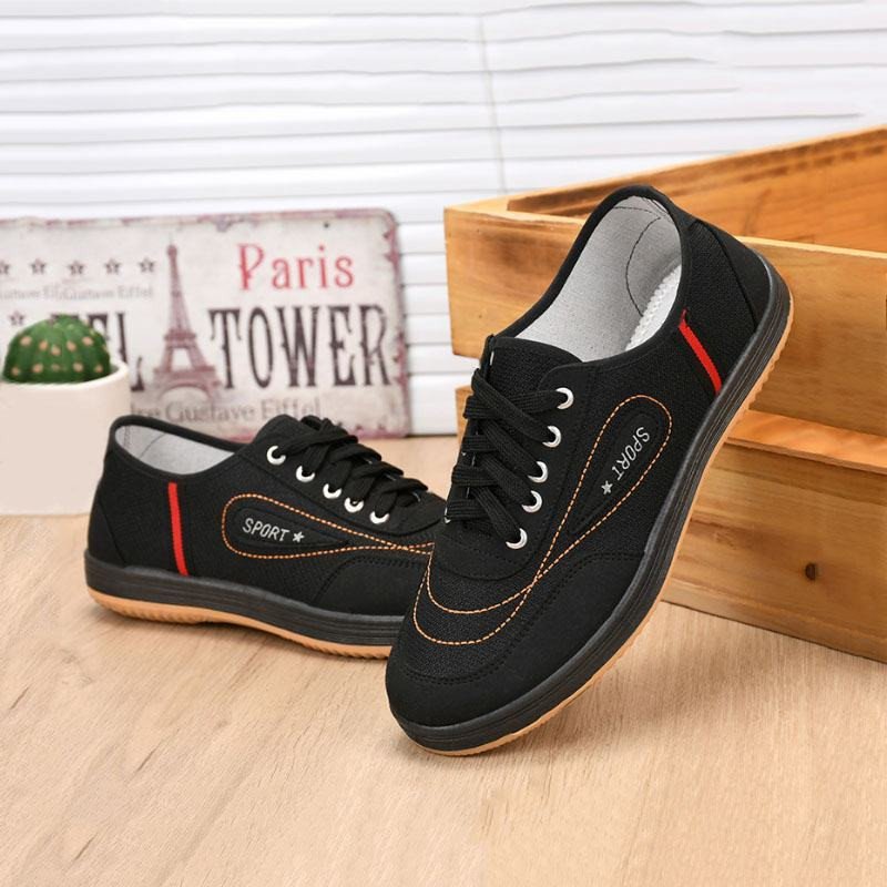 Giày thể thao nam phù hợp cho chân 27cm, lựa chọn size giày chuẩn