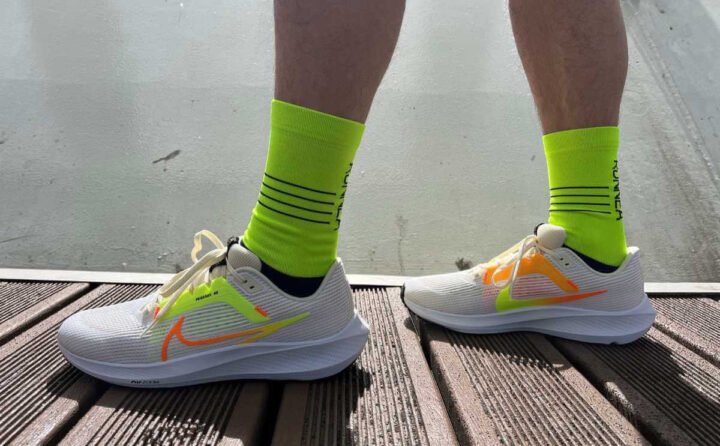 Giày thể thao Nike Pegasus 40 màu xám xanh, một lựa chọn tuyệt vời cho giày thể thao nam mùa hè, thoáng khí và nhẹ nhàng