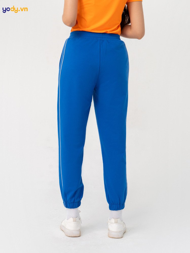 Giày thể thao Yody linh hoạt trong phong cách dạo phố