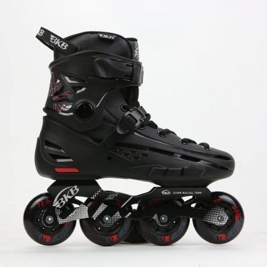 Giày trượt patin người lớn Flying Eagle B5S màu đen, thiết kế bền bỉ cho người mới tập.