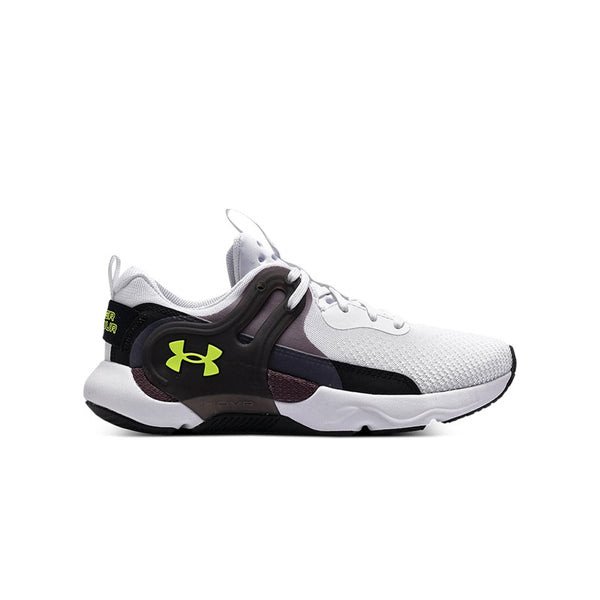 Giày Under Armour UA HOVR™ Apex 3 phù hợp tập gym với lớp đế cứng giúp bạn giữ vững thăng bằng.