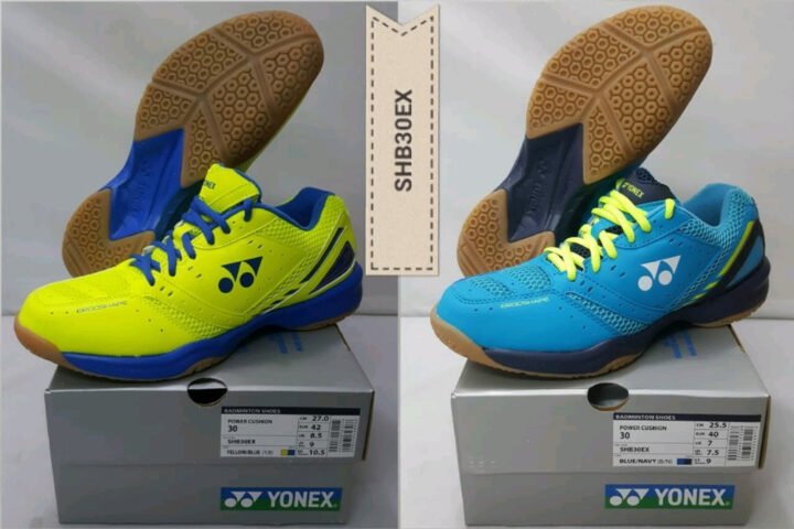 Giày Yonex Power Cushion 30EX màu xanh nổi bật, thiết kế chuyên dụng cho cầu lông.