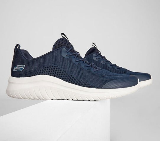 Hình ảnh đa dạng mẫu mã giày Skechers, phù hợp nhiều phong cách giày lười nam