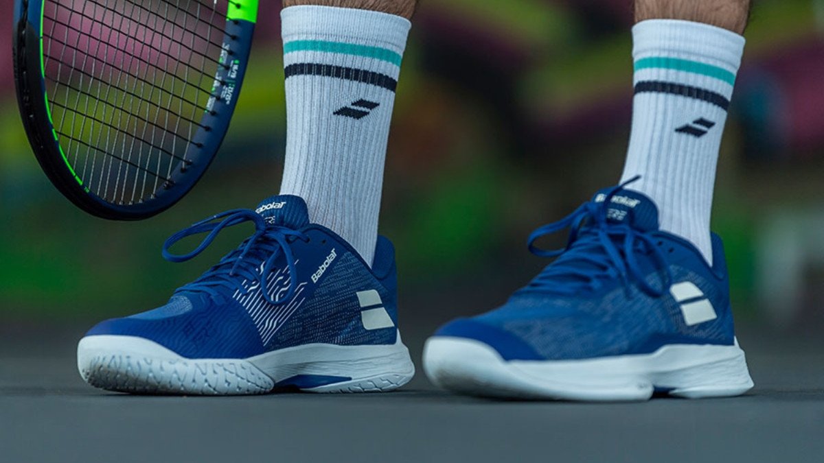 Hình ảnh mẫu giày Babolat Jet Tere nam với thiết kế nhẹ và linh hoạt
