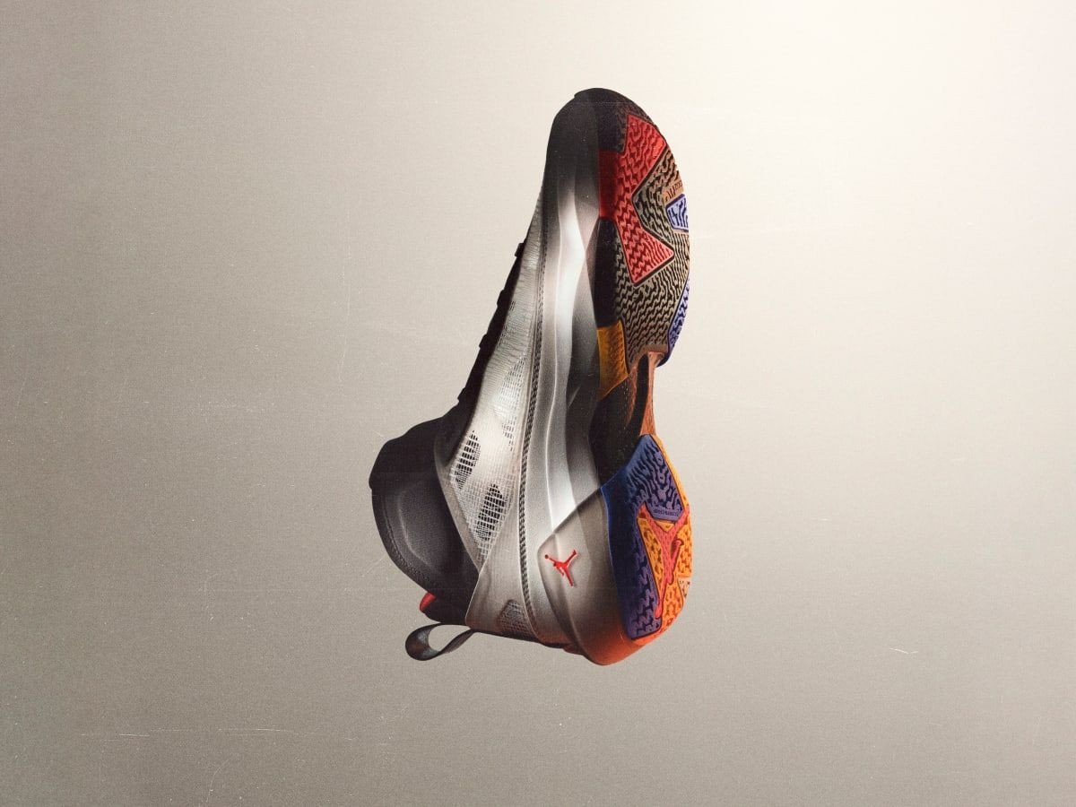 Hình nền giày Jordan 12 Retro Flu Game đầy mạnh mẽ