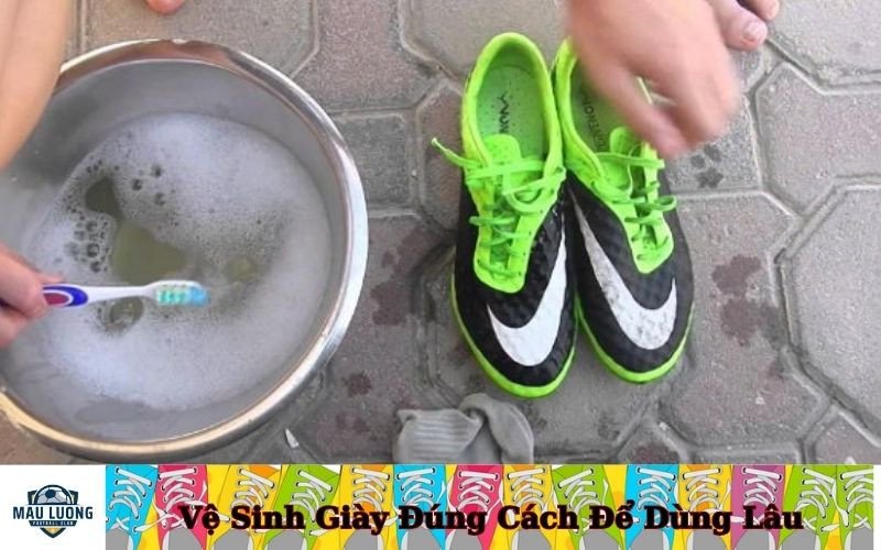 Hướng dẫn bảo quản giày đá bóng trẻ em 9 tuổi giá rẻ luôn bền đẹp