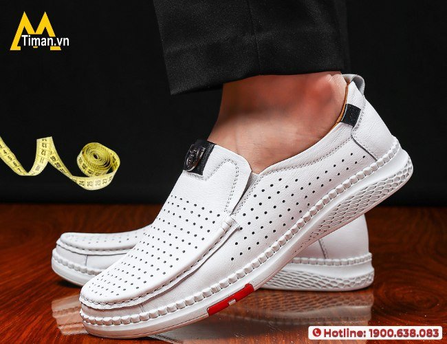 hướng dẫn chọn size giày lười nam trắng chuẩn xác cho bước đi tự tin
