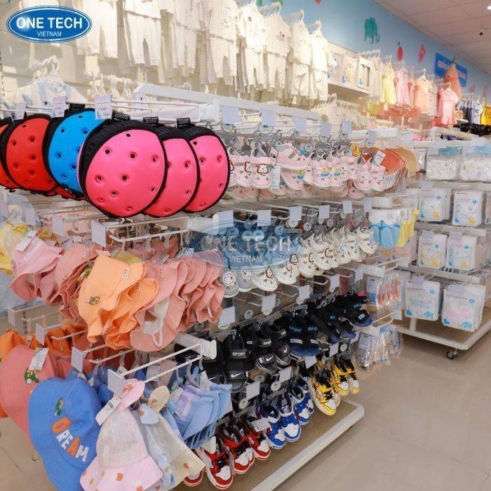 Kệ siêu thị trưng bày giày dép phổ thông