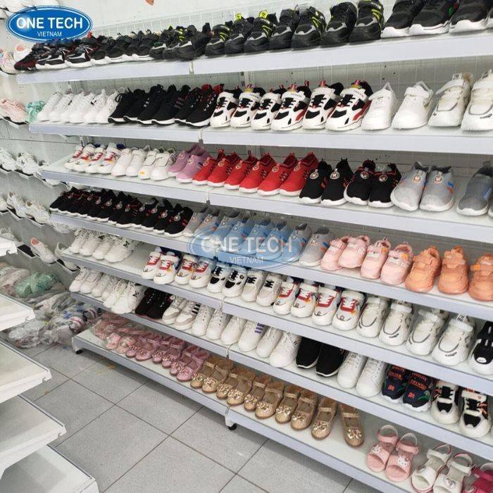 Kệ siêu thị trưng bày giày dép trẻ trung