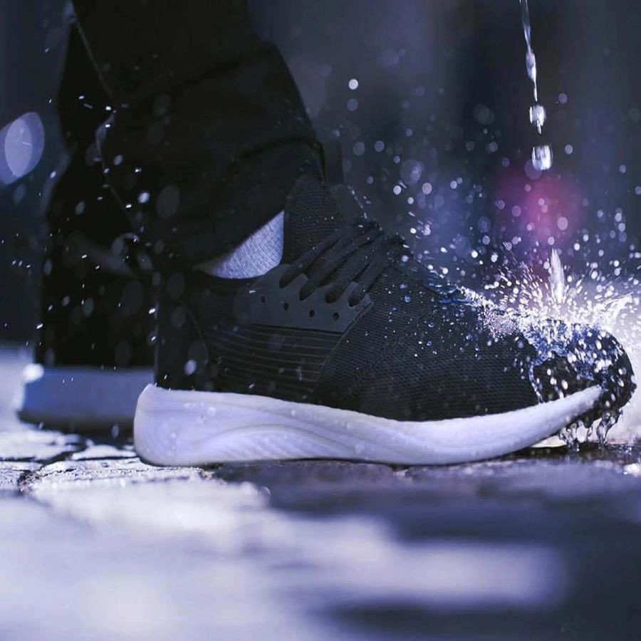 Khả năng chịu nước của keo dán giày thể thao