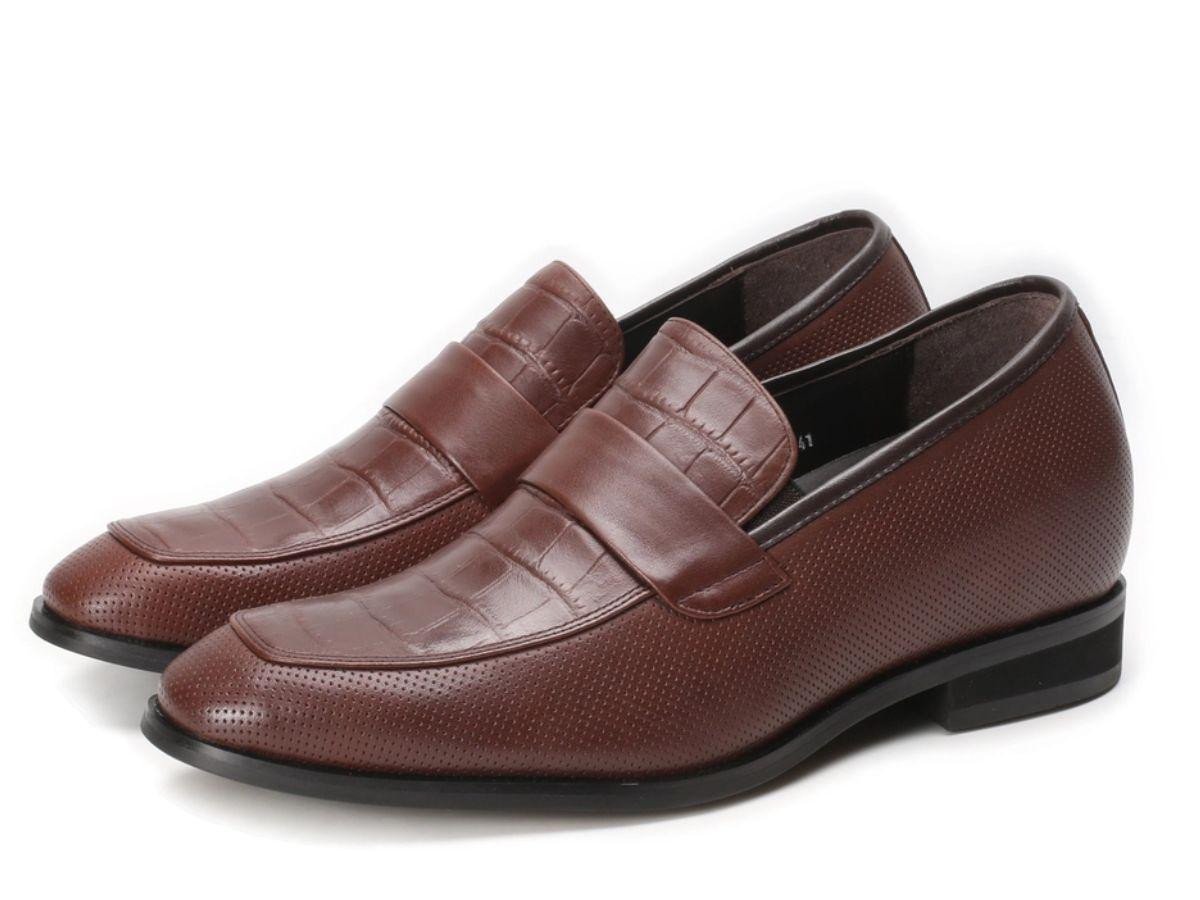 Kstore với các mẫu giày tây nam phong cách Đức mang đến vẻ lịch lãm cho người dùng Hà Nội