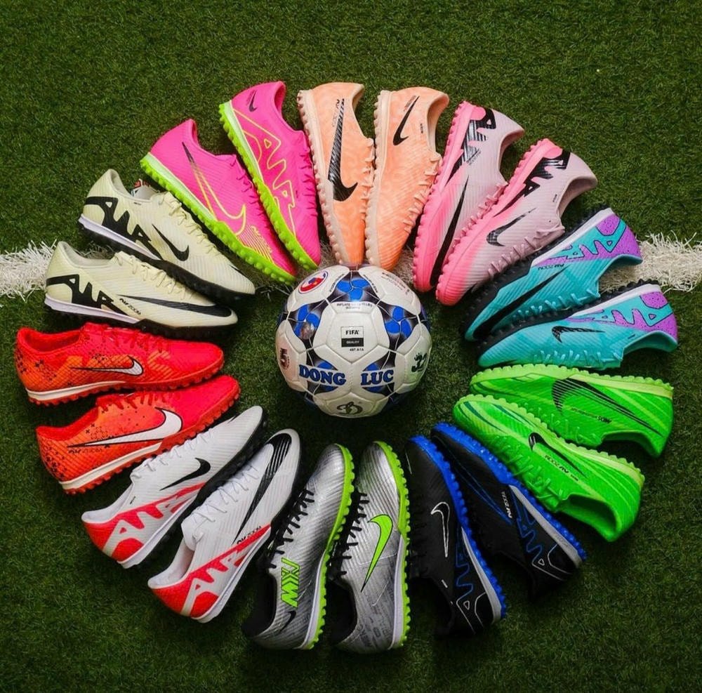 Lựa chọn size giày đá bóng phù hợp cho bàn chân 24cm