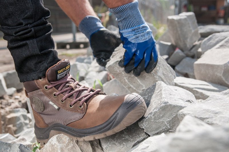 Mẫu giày bảo hộ Safety Jogger Dakar bền bỉ, thiết kế bụi bặm, đảm bảo an toàn chống trượt