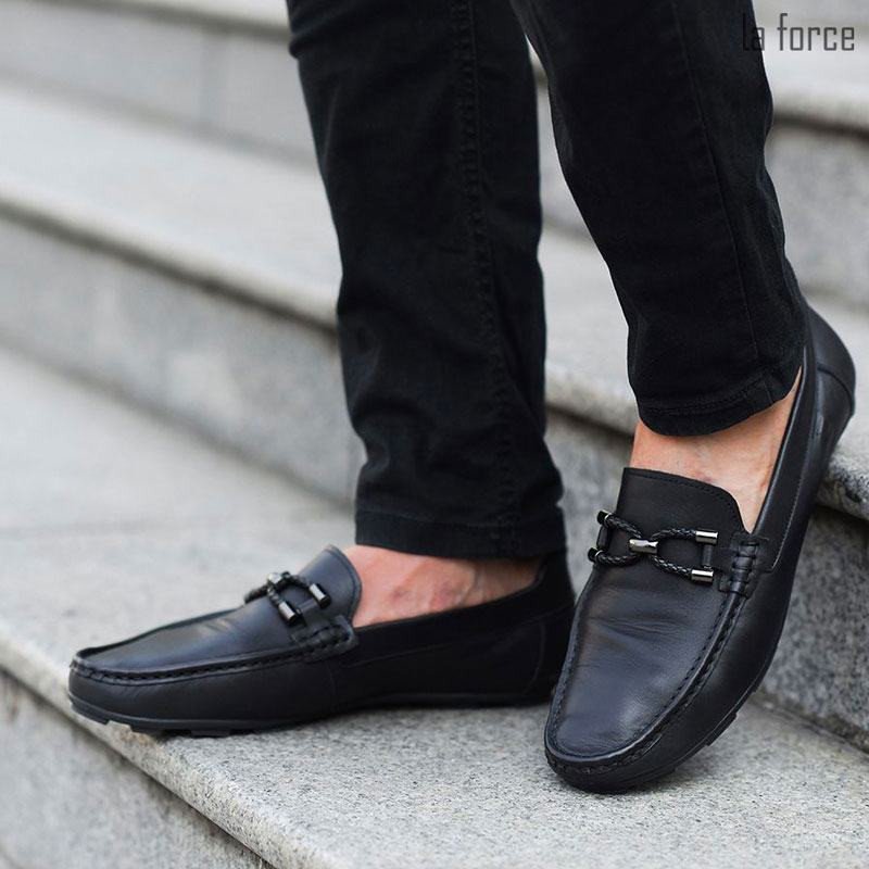 Mẫu giày lười nam Moccasin đẹp nhất hiện nay với đường chỉ may nổi bật
