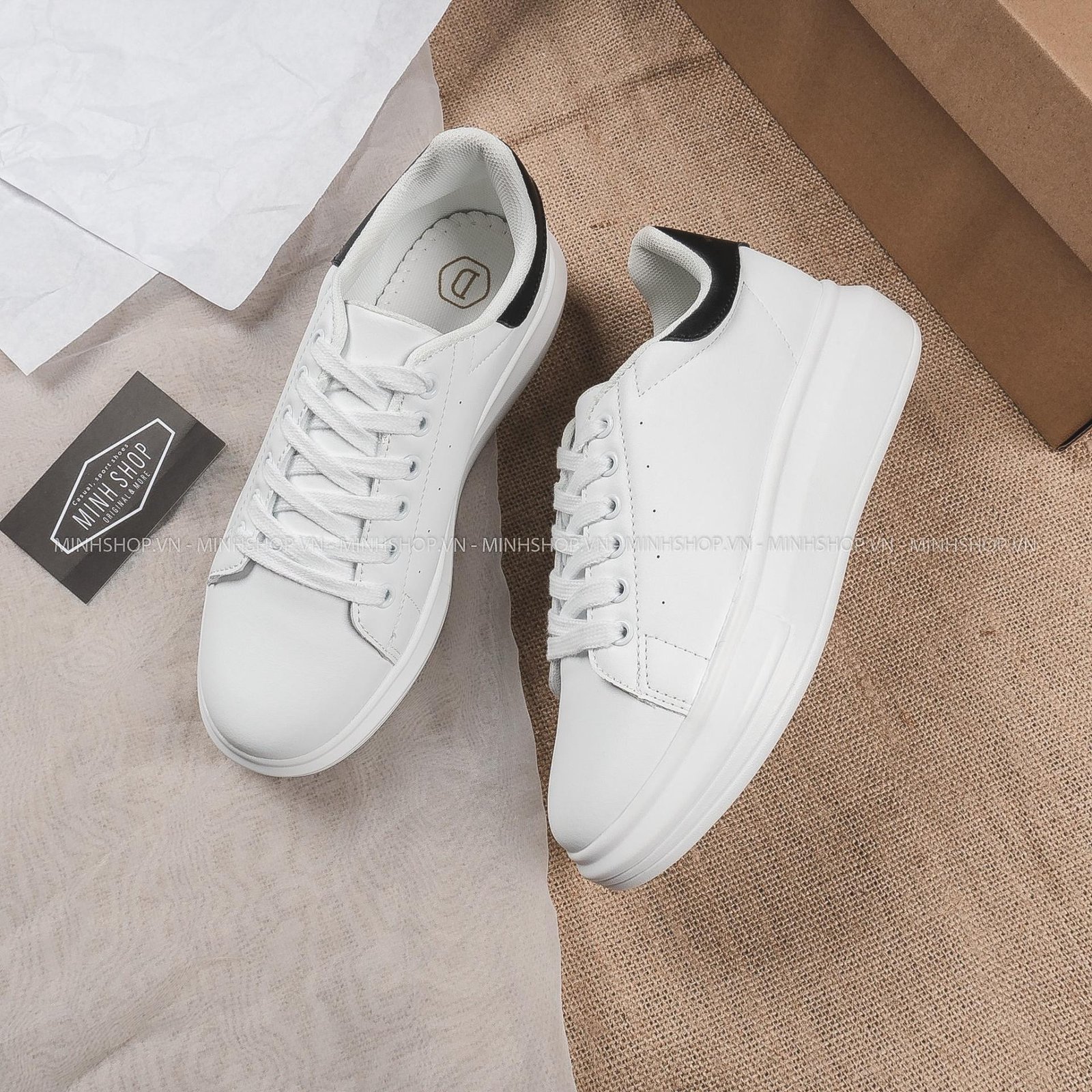 Mẫu giày sneaker đế cao nam Domba High Point màu trắng tinh tế, dễ dàng phối đồ