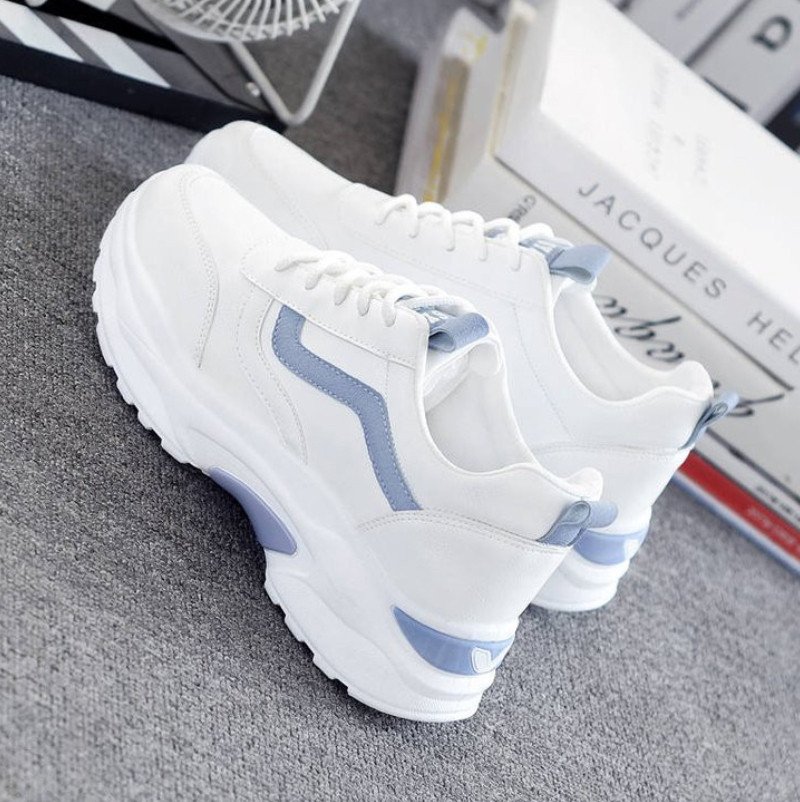 Mẫu giày thể thao nữ đế cao Hàn Quốc với thiết kế chunky trẻ trung, cá tính