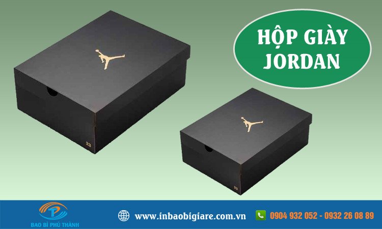 Mẫu hộp giày Nike Jordan màu đỏ trắng đen quen thuộc