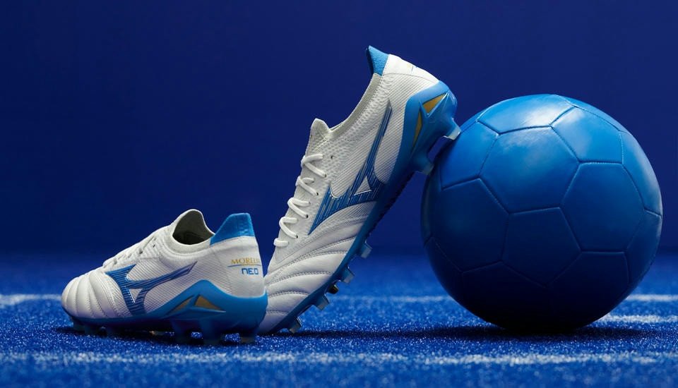 Mizuno Neo 4 Beta Mugen màu trắng xanh đẳng cấp