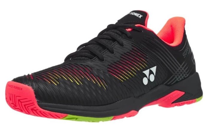 Một đôi giày tennis Yonex Power Cushion Sonicage 2 Black Yellow cá tính