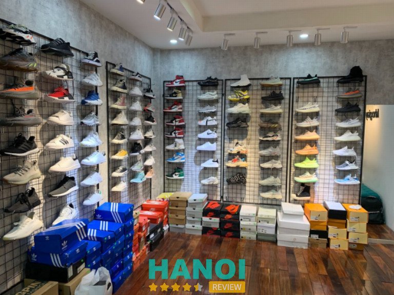 MR Shop với đa dạng mẫu giày thể thao hot nhất trên thị trường