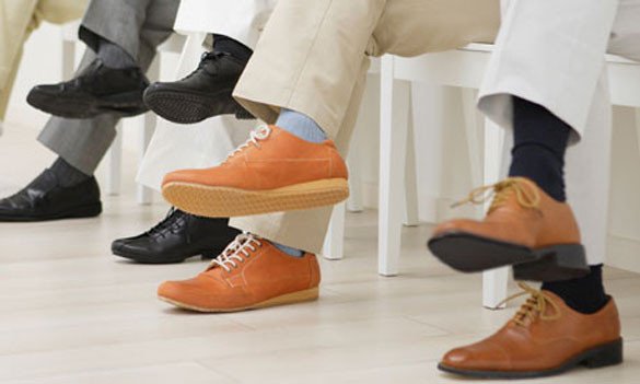 nguyên tắc phối hợp vớ và giày tây đen chuẩn phong cách