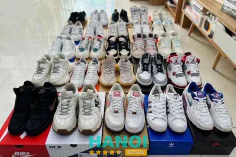 Những đôi giày cũ thuộc nhiều thương hiệu khác nhau
