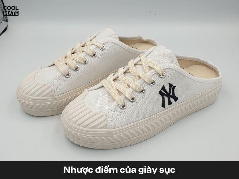 Những nhược điểm của giày sục cần cân nhắc khi sử dụng.