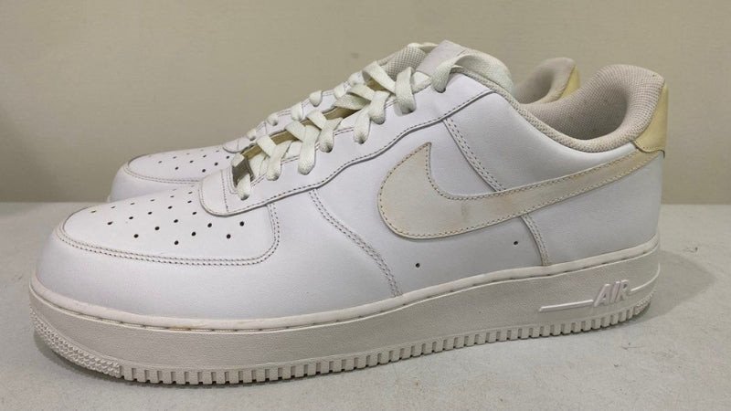Nike Air Force 1 phiên bản đế ẩn, giúp tăng chiều cao nam giới một cách tự nhiên và phong cách