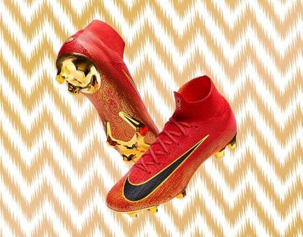 Nike Mercurial Superfly CR7 China với họa tiết rồng đặc trưng, nhắm đến thị trường Trung Quốc