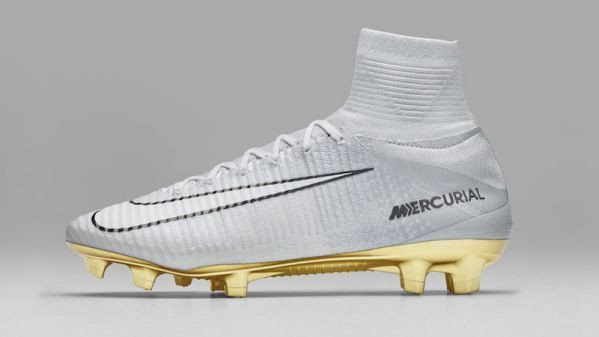 Nike Mercurial Superfly CR7 Victorias phiên bản giới hạn mừng Quả bóng vàng của Ronaldo