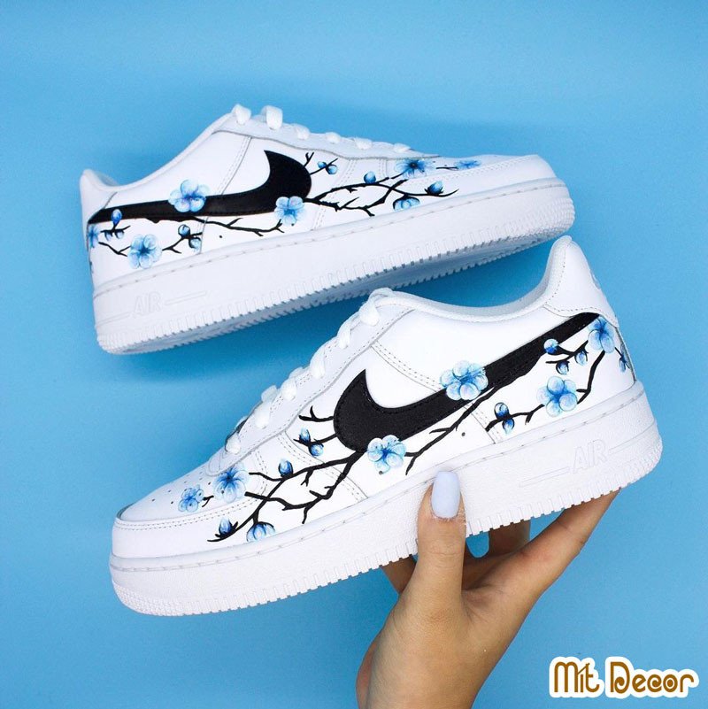 Nơi nhận custom giày