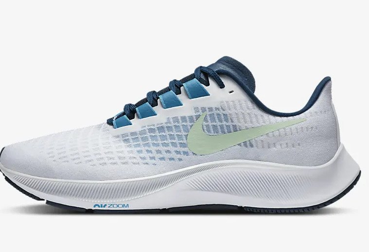 Phái mạnh tự tin sải bước với mẫu giày thể thao Nike chính hãng đẳng cấp.