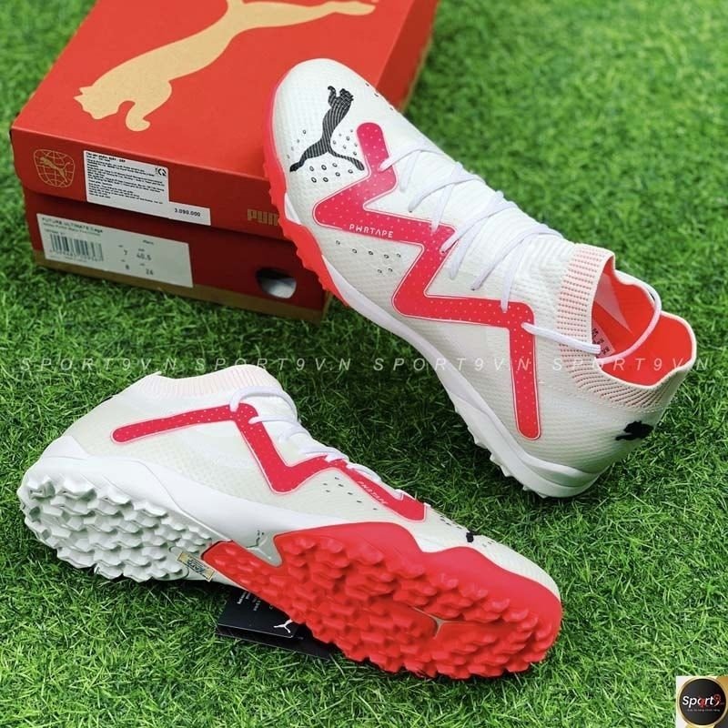 Phân biệt chân thon và chân bè ảnh hưởng đến việc chọn size giày đá bóng Puma