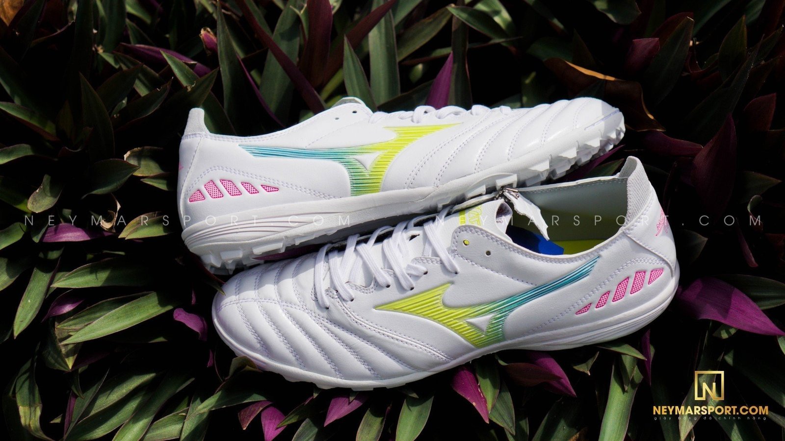 Phần upper da Kangaroo của giày Mizuno Morelia Neo III TF