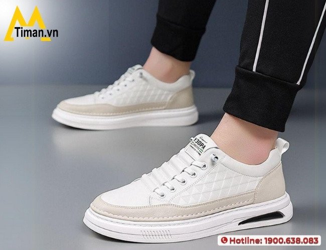 Phối giày thể thao nam độn đế với trang phục năng động