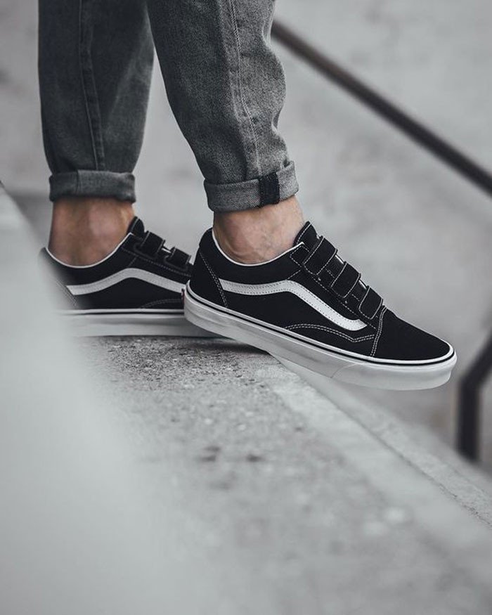 Phong cách cổ điển với sneaker quai dán nam màu trắng tinh tế
