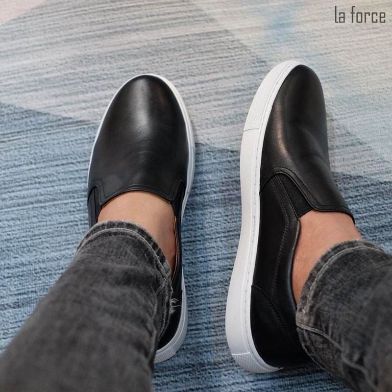 Phong cách giày lười nam Slip-Ons hiện đại và thoải mái