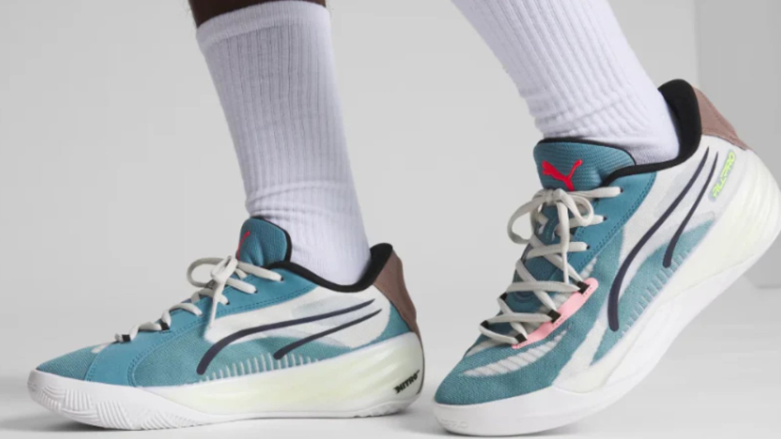 Puma cung cấp các mẫu giày bóng chuyền nữ chính hãng năng động