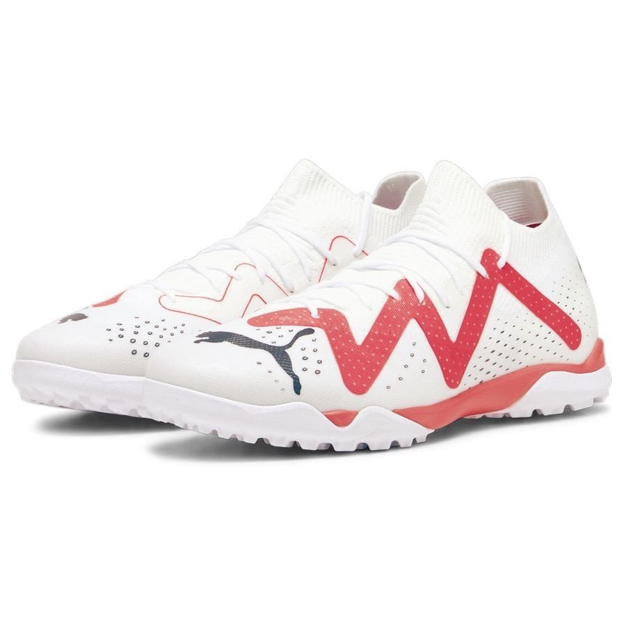 Puma Future Match TT Breakthrough trắng hồng