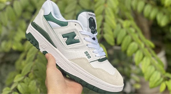 Quan sát tổng thể chất lượng hoàn thiện của đôi giày New Balance